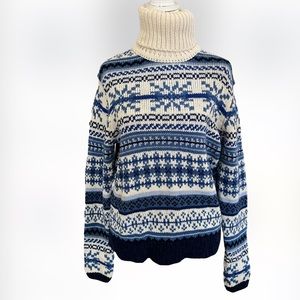 BAUM  UND PFERDGARTEN Small Turtle Neck Winter Sweater Blue White